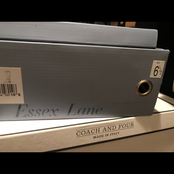 Boots - Picture 4 of 4